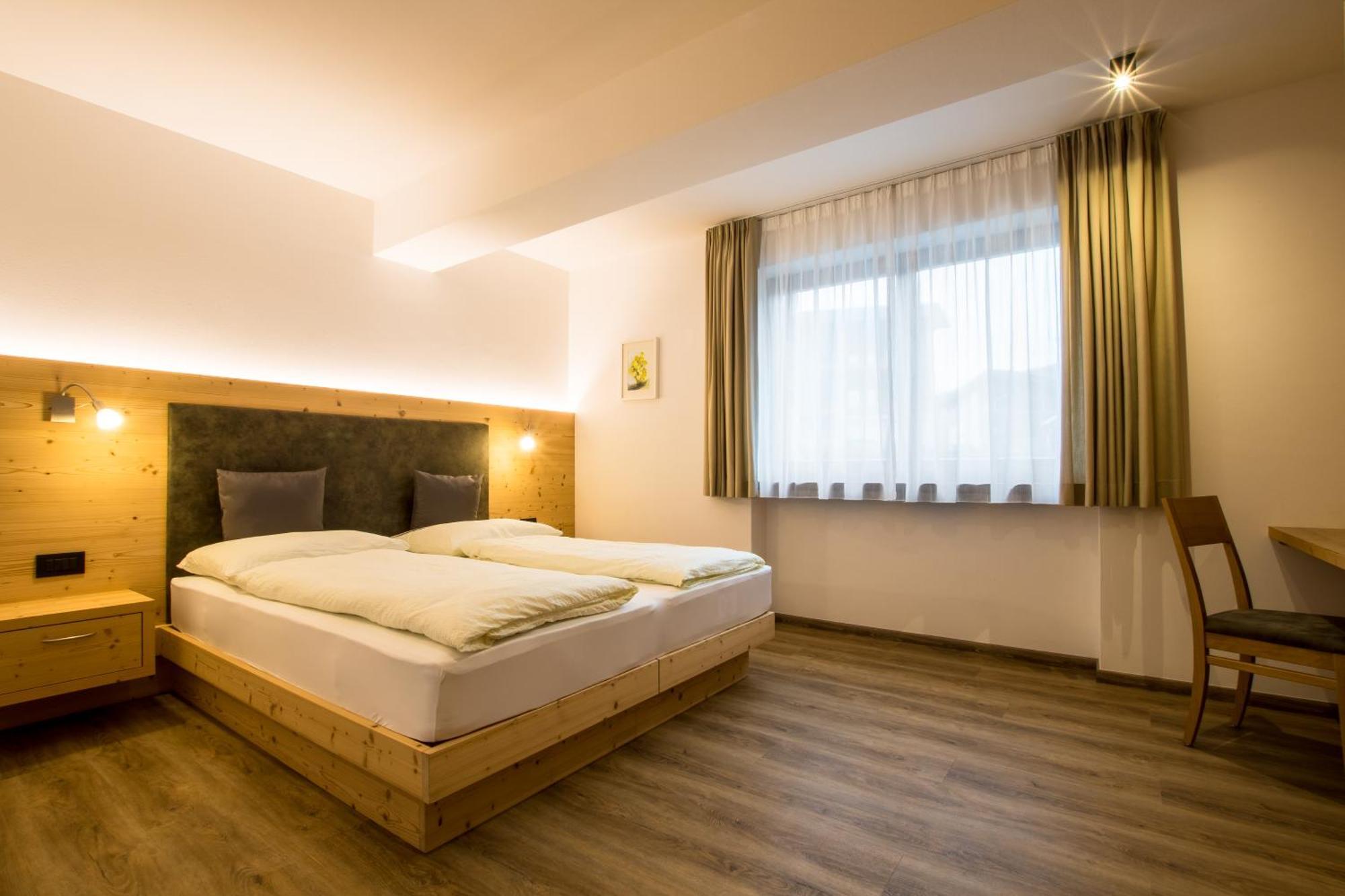 Residence Crazzolara ラ・ヴィッラ エクステリア 写真