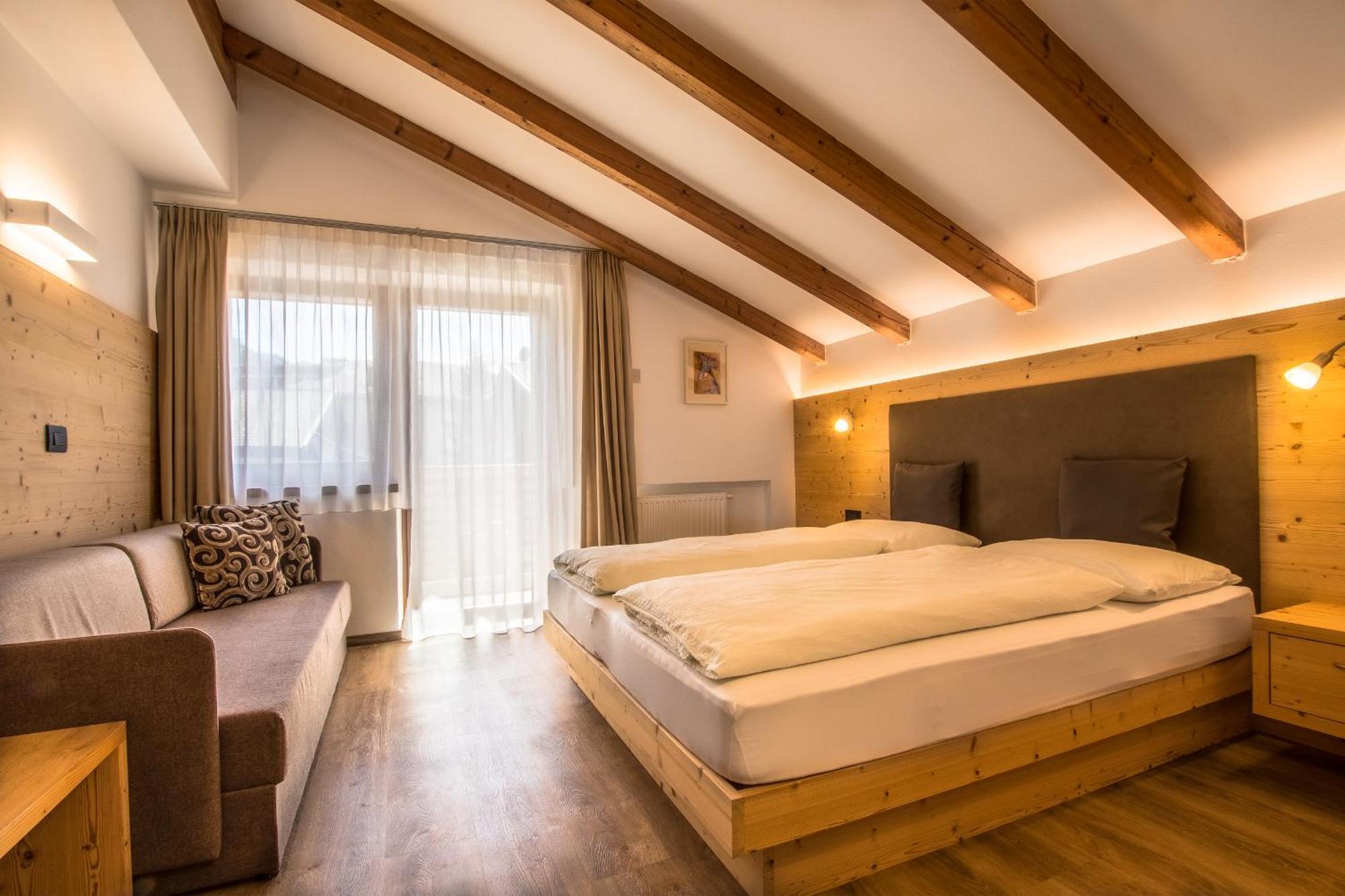 Residence Crazzolara ラ・ヴィッラ エクステリア 写真