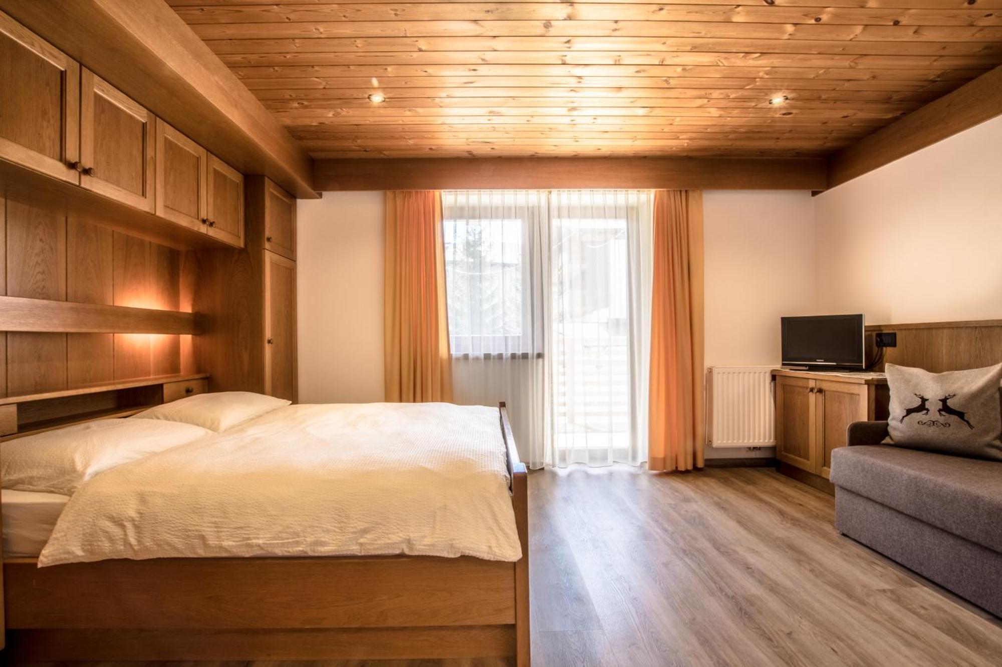 Residence Crazzolara ラ・ヴィッラ エクステリア 写真